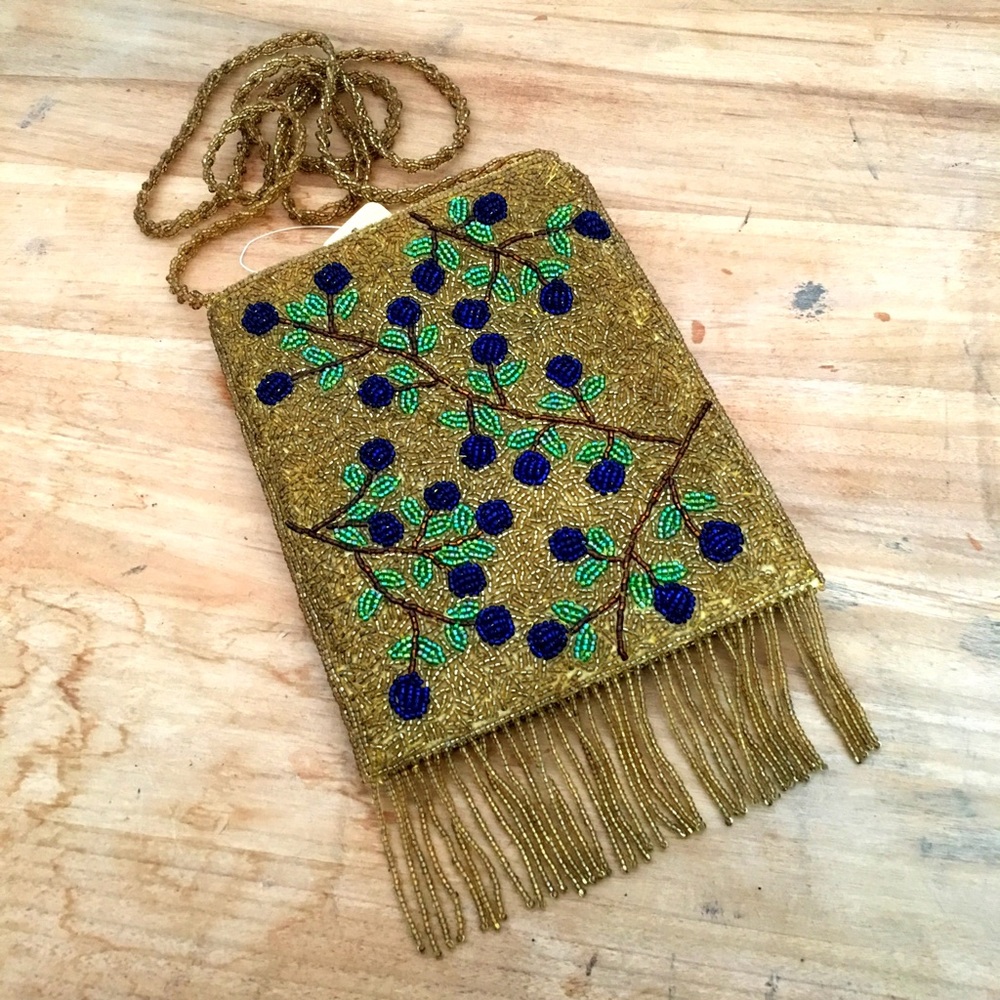 Stunning Ermo Collection evening beaded bag